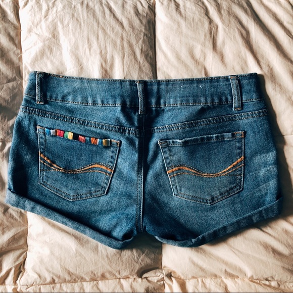 Hand-Embroidered Denim Shorts - Picture 4 of 4